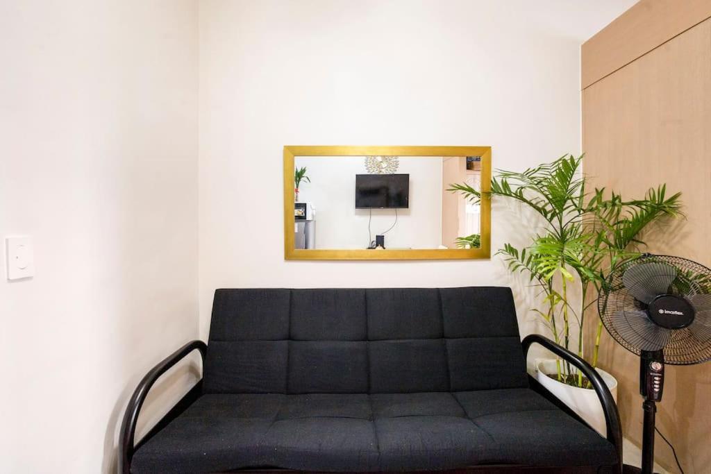 Affordable Condotel Near Manila Airport エクステリア 写真