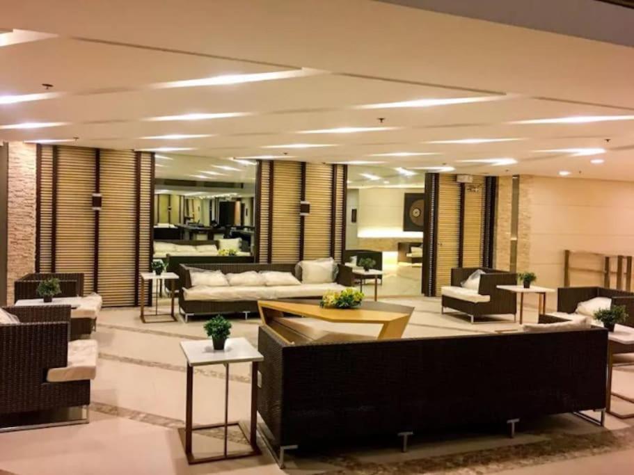 Affordable Condotel Near Manila Airport エクステリア 写真