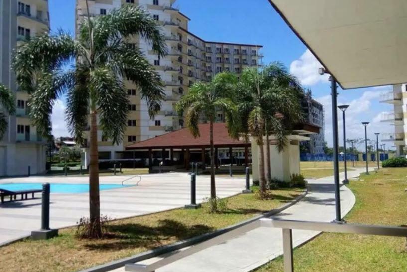 Affordable Condotel Near Manila Airport エクステリア 写真